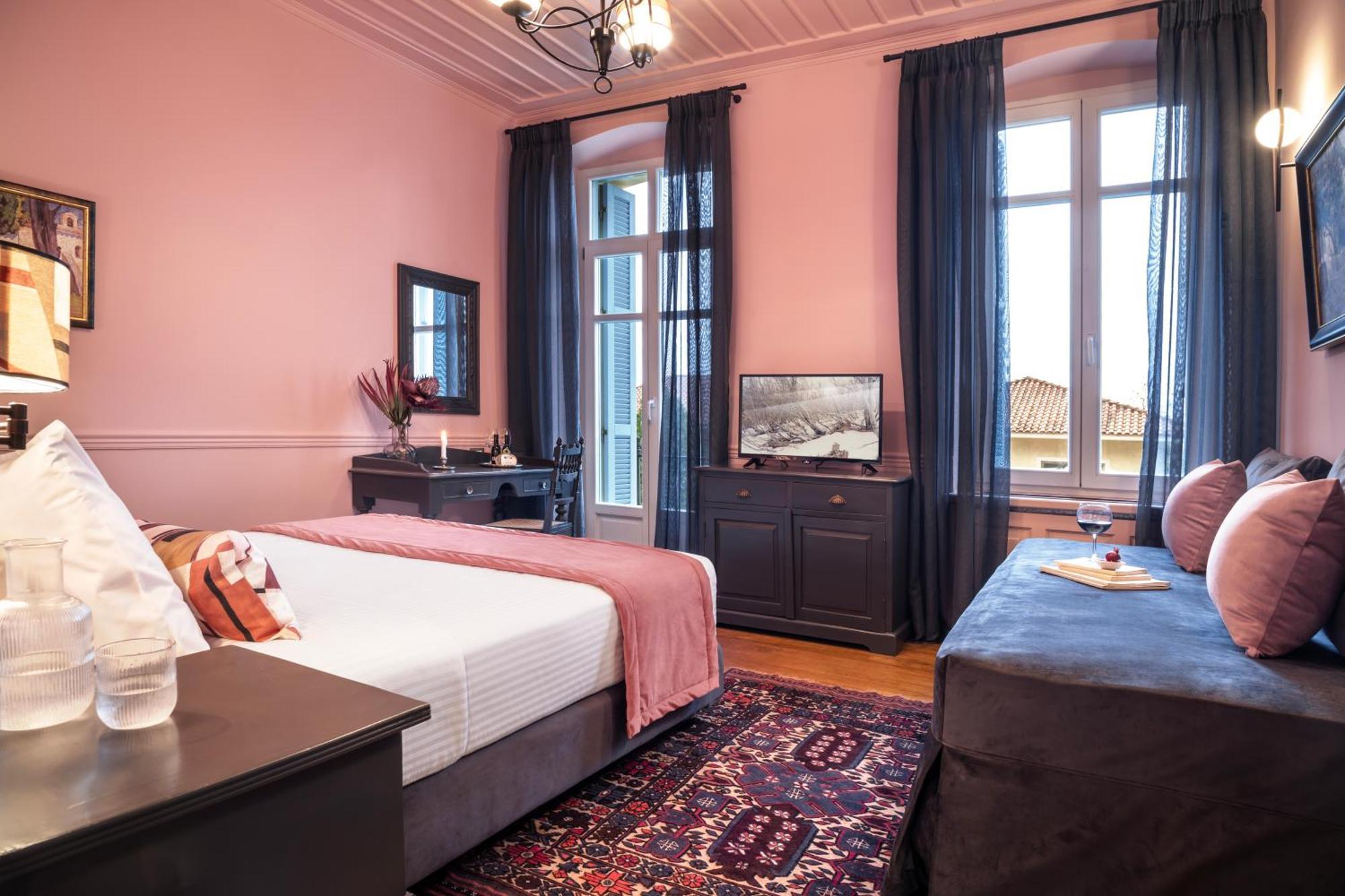 Archontiko Parnassus Dadi Hotell Amfikleia Eksteriør bilde